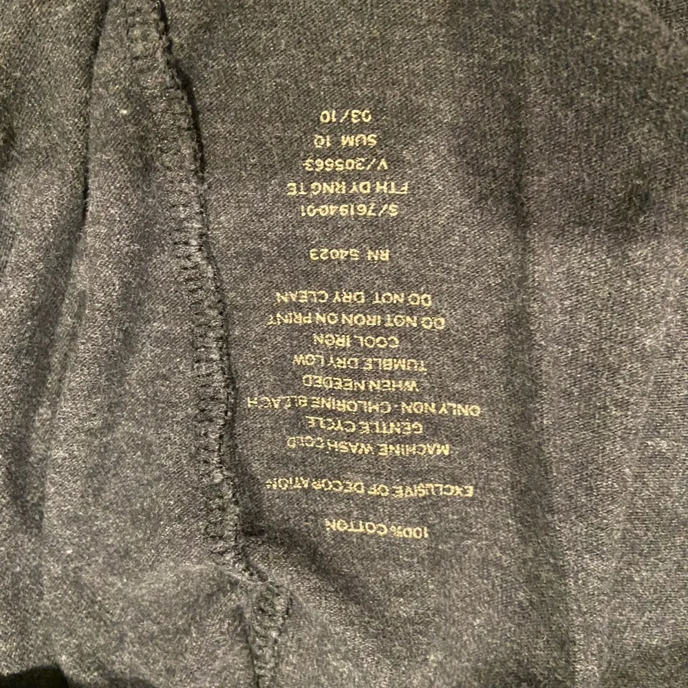 Banana Republic Charcoal Short Sleeve Tee